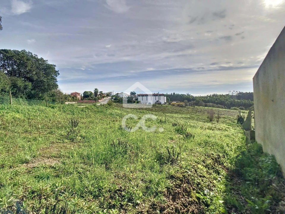 Terreno para Venda em Alvorninha Foto 3