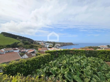 Moradia T2 para Venda em Porto Formoso