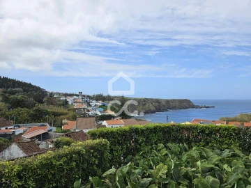 Moradia T2 para Venda em Porto Formoso