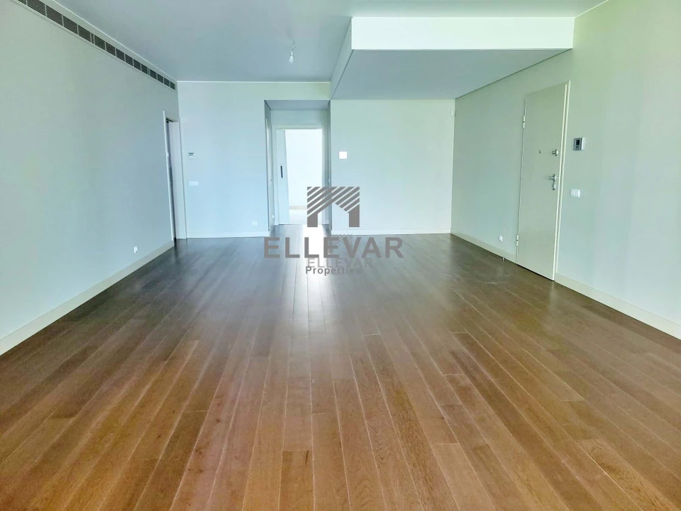 Apartamento T2 para Venda em São Martinho Foto 11