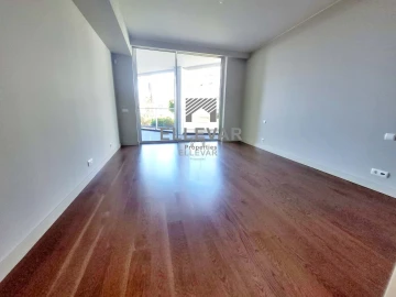 Apartamento T2 para Venda em São Martinho