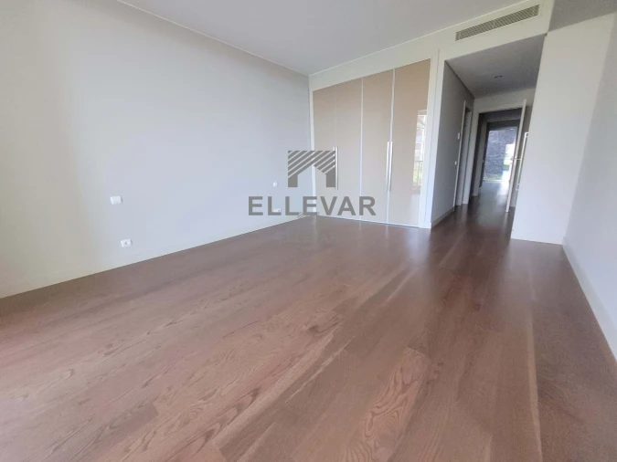 Apartamento T2 para Venda em São Martinho Foto 17