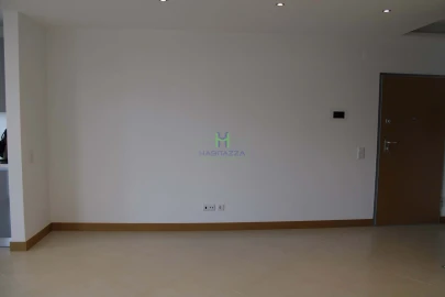 Apartamento T2 para Arrendamento em Lagos (São Sebastião e Santa Maria)