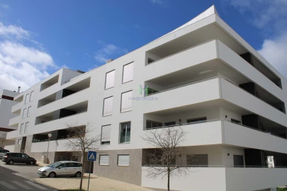 Apartamento T2 para Arrendamento em Lagos (São Sebastião e Santa Maria)