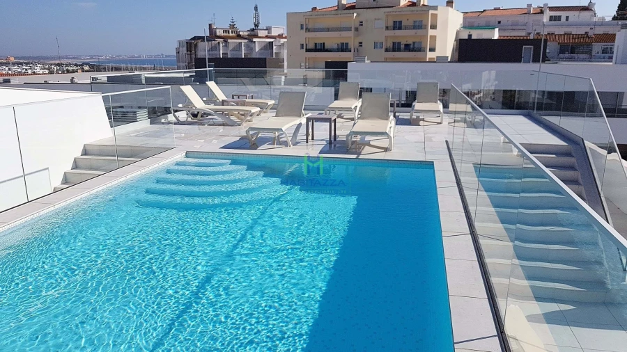 Apartamento T2 para Arrendamento em Lagos (São Sebastião e Santa Maria) Foto 29