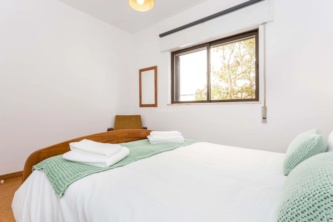 Moradia T3 para Venda em Bordeira Foto 11