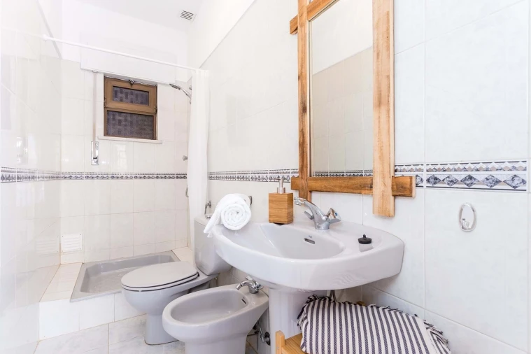 Moradia T3 para Venda em Bordeira Foto 13