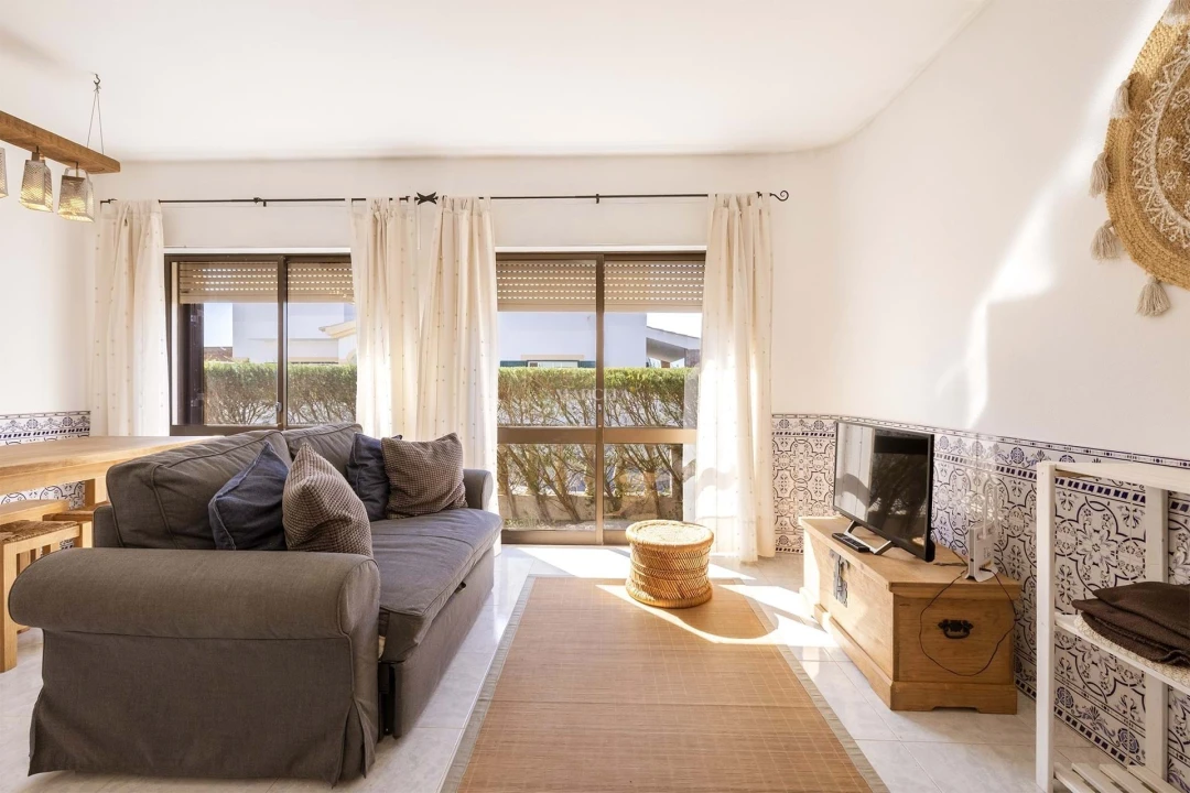 Moradia T3 para Venda em Bordeira Foto 4