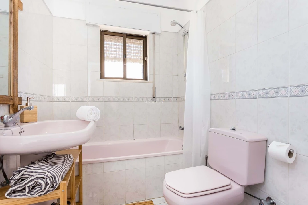 Moradia T3 para Venda em Bordeira Foto 18