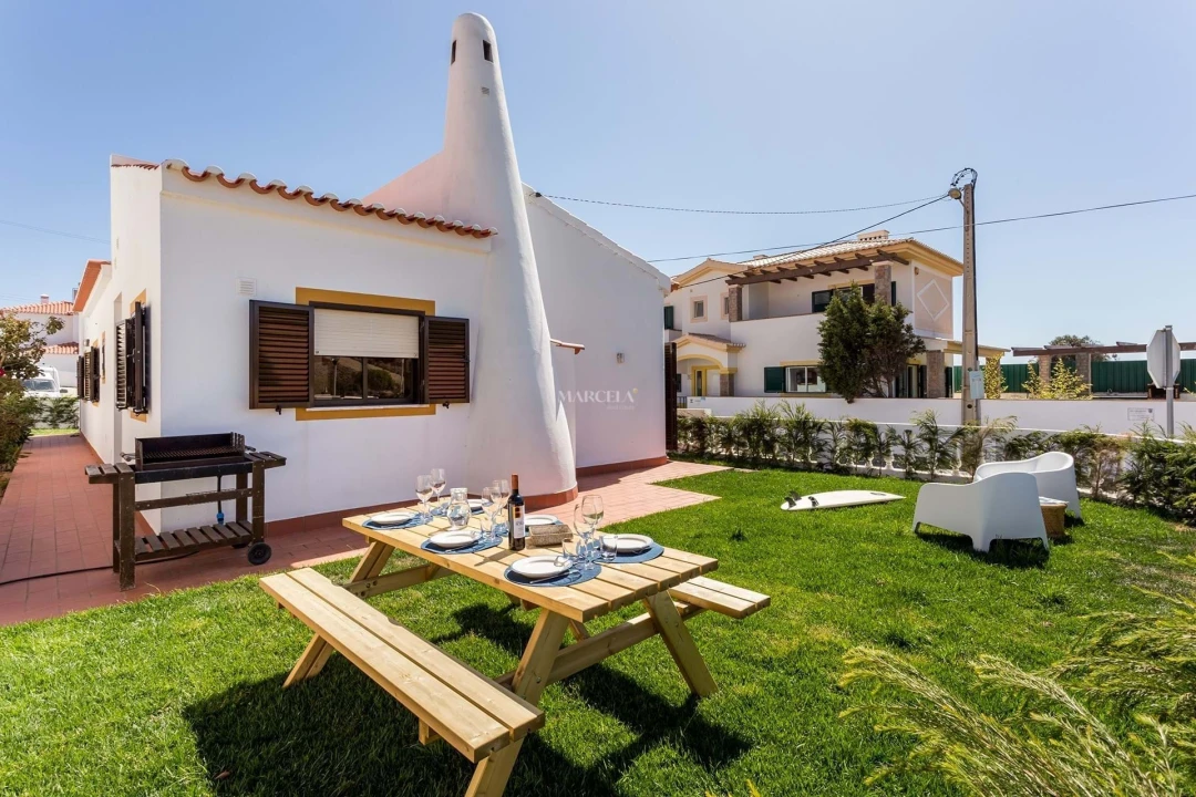 Moradia T3 para Venda em Bordeira Foto 1