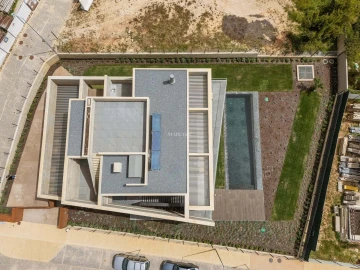 Moradia T4 para Venda em Lagos (São Sebastião e Santa Maria)