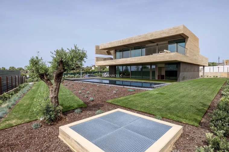 Moradia T4 para Venda em Lagos (São Sebastião e Santa Maria) Foto 52