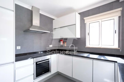 Moradia T3 para Venda em Lagoa e Carvoeiro