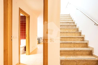 Moradia T3 para Venda em Lagoa e Carvoeiro