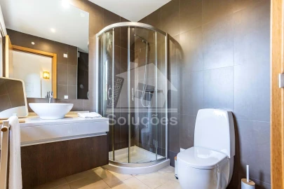 Moradia T3 para Venda em Lagoa e Carvoeiro