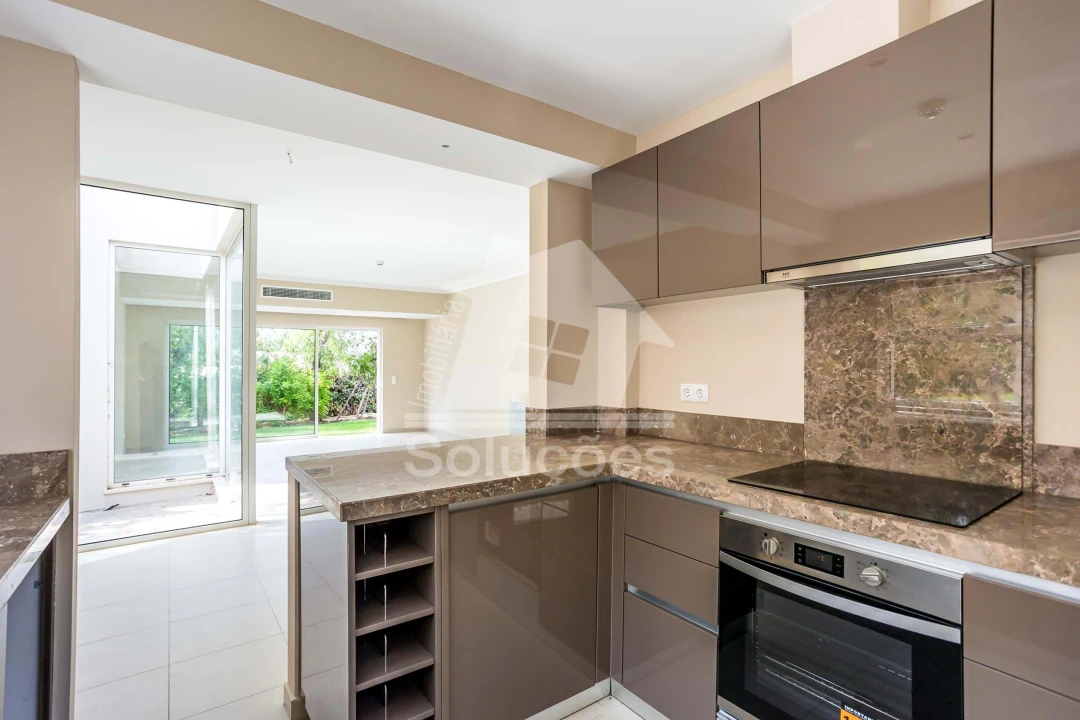 Moradia T2 para Venda em Lagoa e Carvoeiro Foto 10