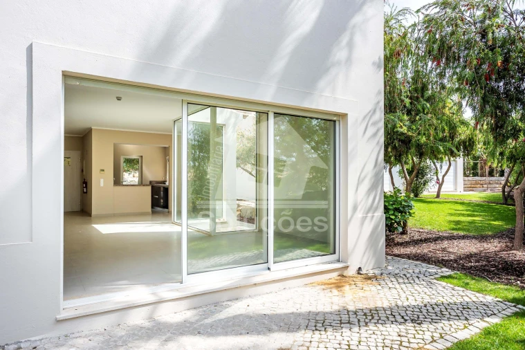 Moradia T2 para Venda em Lagoa e Carvoeiro Foto 8