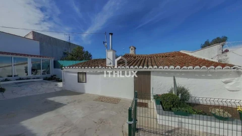 Moradia T2 para Venda em São Vicente e Ventosa