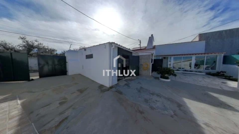 Moradia T2 para Venda em São Vicente e Ventosa
