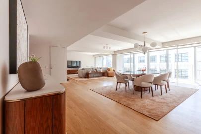 Apartamento T3 para Arrendamento em Santo António