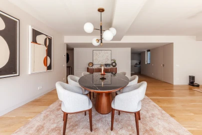 Apartamento T3 para Arrendamento em Santo António