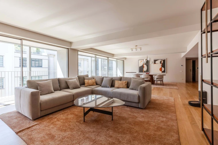 Apartamento T3 para Arrendamento em Santo António Foto 12