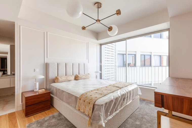 Apartamento T3 para Arrendamento em Santo António Foto 27