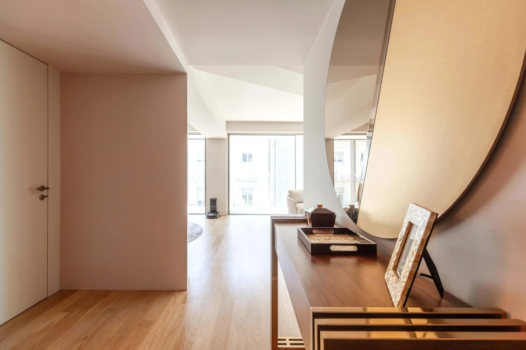 Apartamento T3 para Arrendamento em Santo António Foto 4