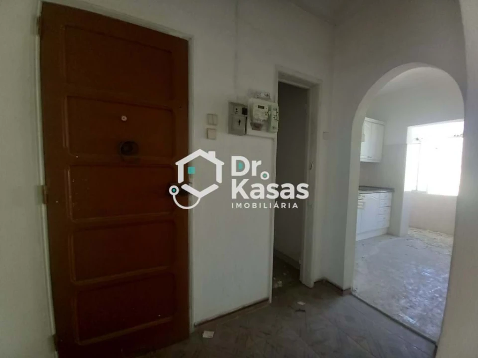 Apartamento T1 para Venda em Baixa da Banheira e Vale da Amoreira Foto 17