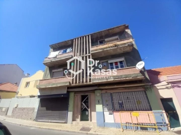 Apartamento T1 para Venda em Baixa da Banheira e Vale da Amoreira