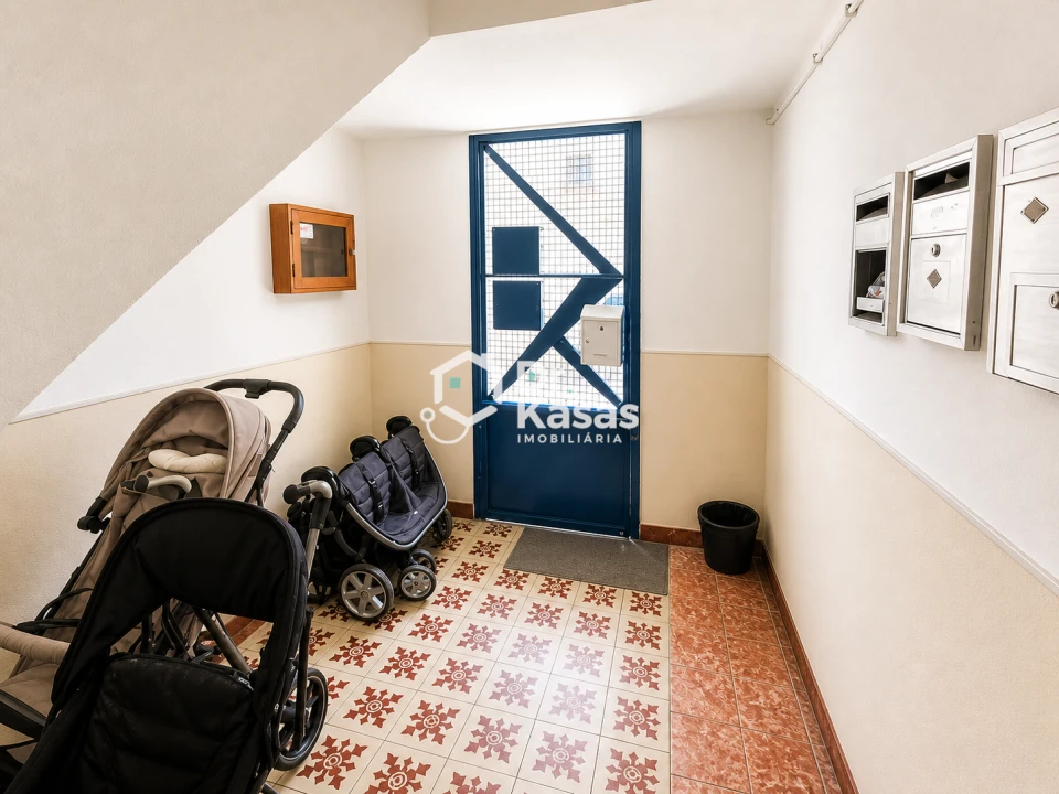 Apartamento T1 para Venda em Baixa da Banheira e Vale da Amoreira Foto 17