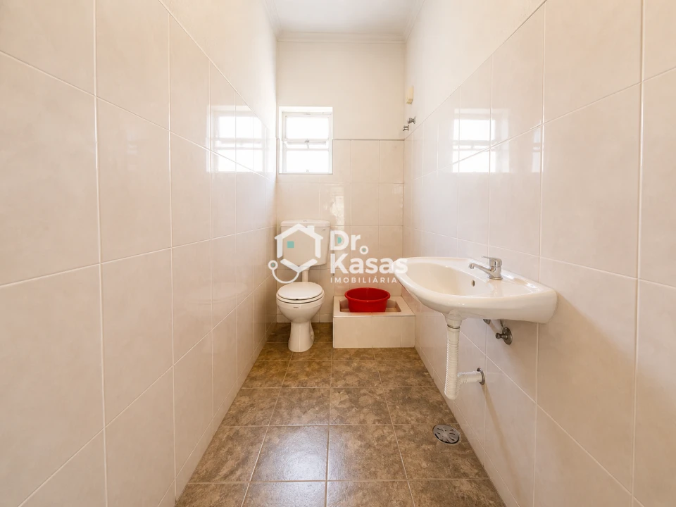 Apartamento T1 para Venda em Baixa da Banheira e Vale da Amoreira Foto 9