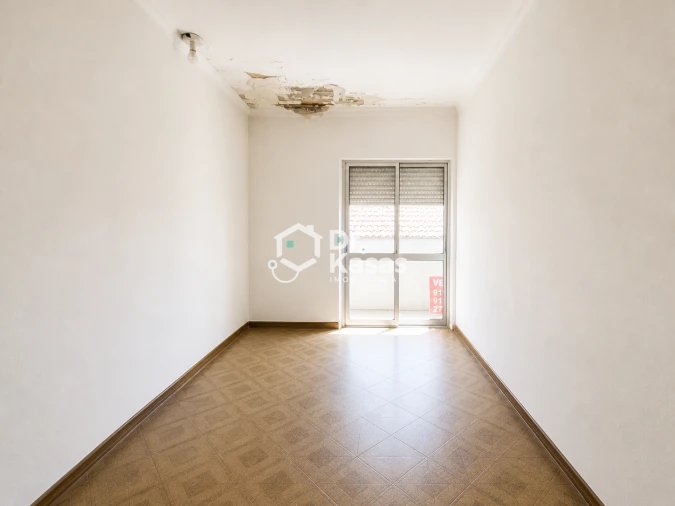 Apartamento T1 para Venda em Baixa da Banheira e Vale da Amoreira Foto 4