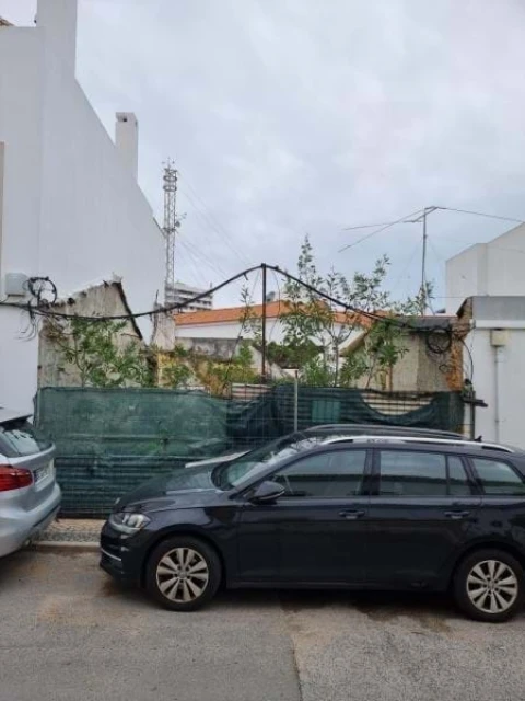 Terreno para Venda em Faro (Sé e São Pedro)
