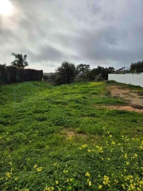 Terreno para Venda em Faro (Sé e São Pedro)