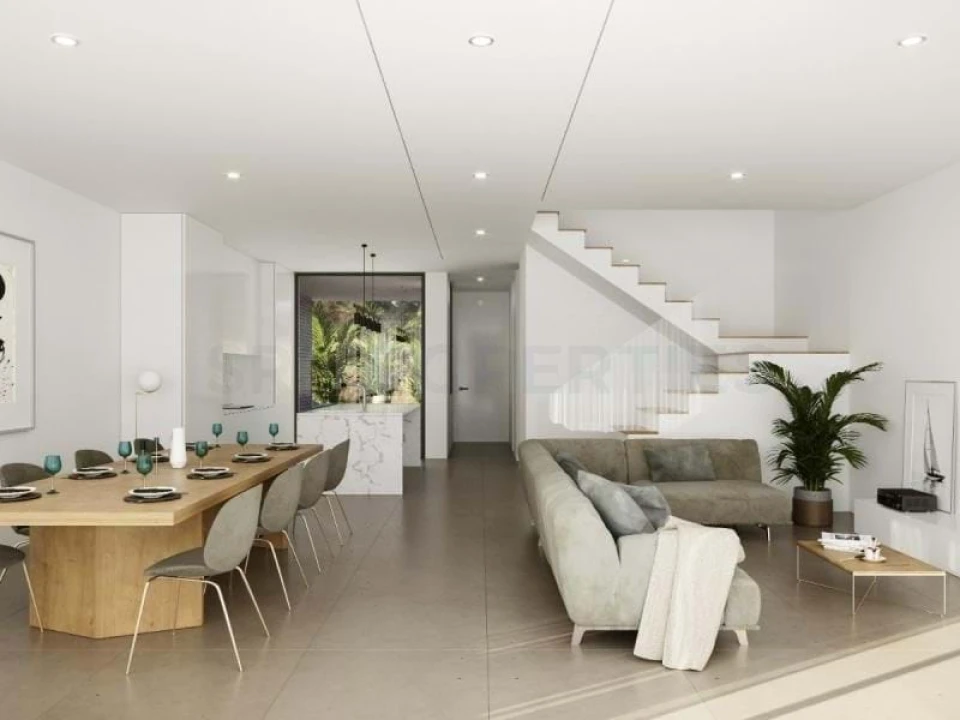 Terreno para Venda em Faro (Sé e São Pedro) Foto 1