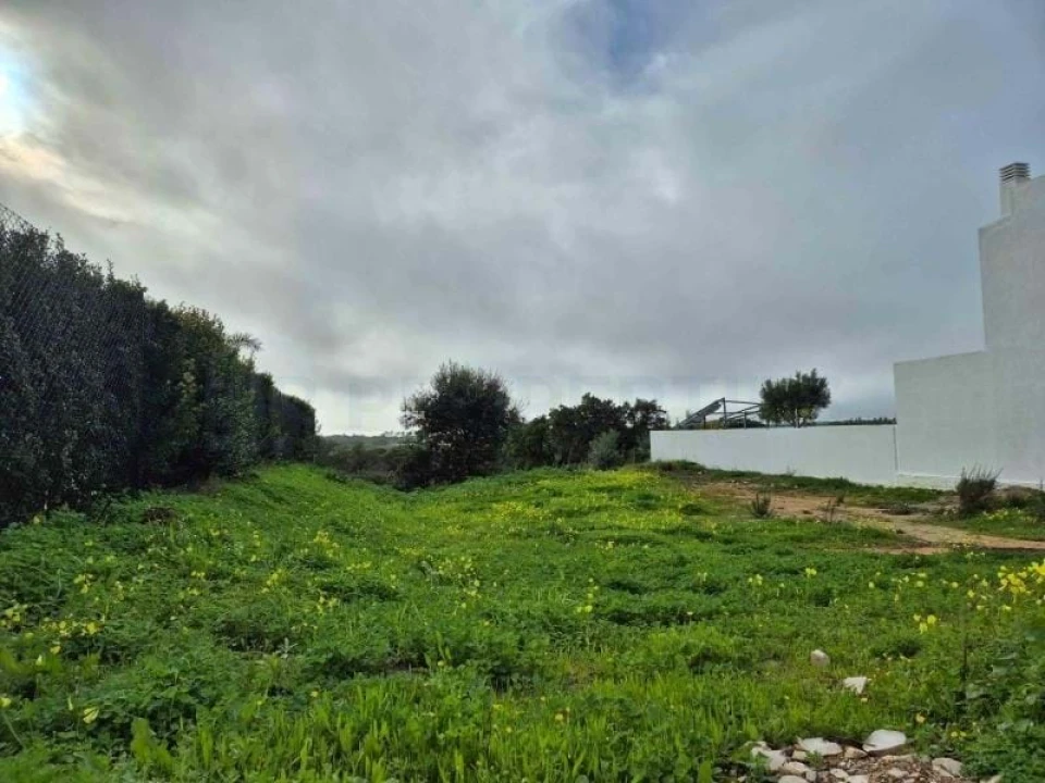 Terreno para Venda em Faro (Sé e São Pedro) Foto 6