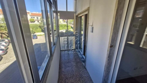 Apartamento T2 para Arrendamento em Póvoa de Santa Iria e Forte da Casa