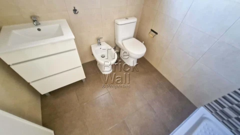 Apartamento T2 para Arrendamento em Póvoa de Santa Iria e Forte da Casa