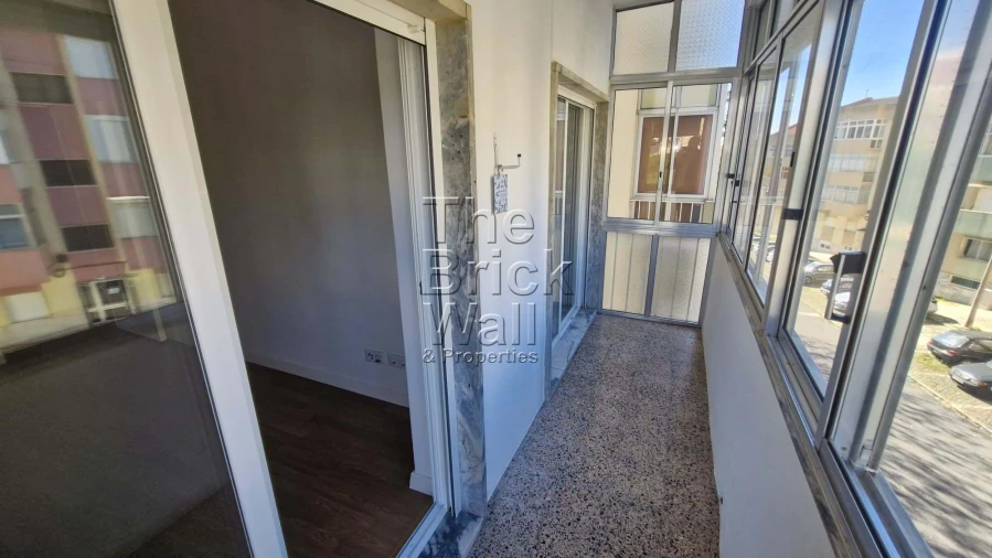 Apartamento T2 para Arrendamento em Póvoa de Santa Iria e Forte da Casa Foto 4