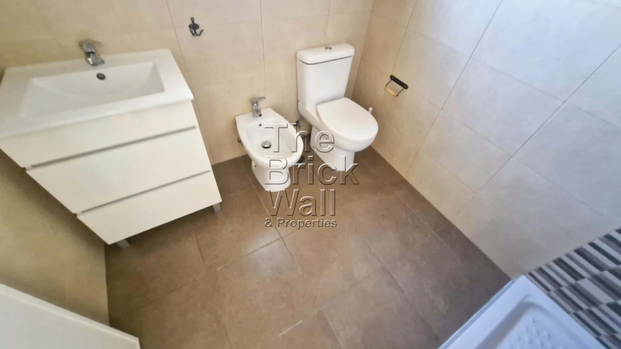 Apartamento T2 para Arrendamento em Póvoa de Santa Iria e Forte da Casa Foto 6