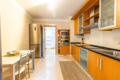 Apartamento T3 para Venda em Alverca do Ribatejo e Sobralinho