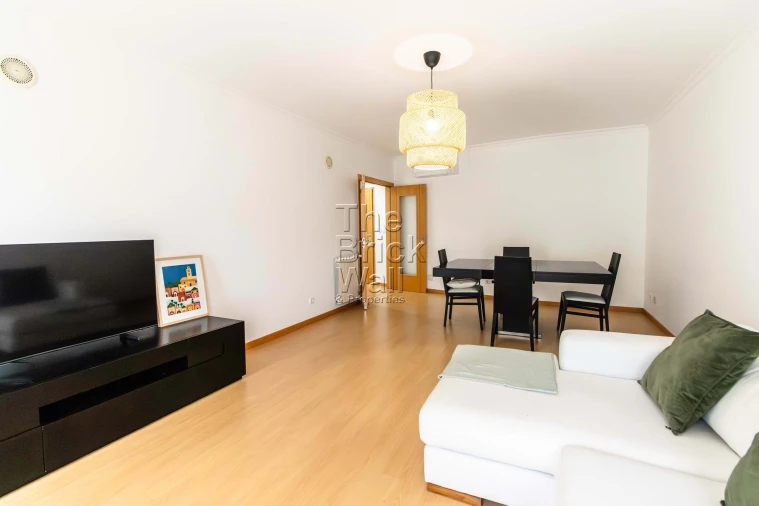 Apartamento T3 para Venda em Alverca do Ribatejo e Sobralinho Foto 8