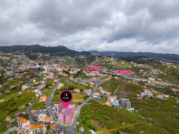 Apartamento T2 para Venda em Estreito de Camara de Lobos