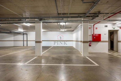 Apartamento T2 para Venda em Estreito de Camara de Lobos