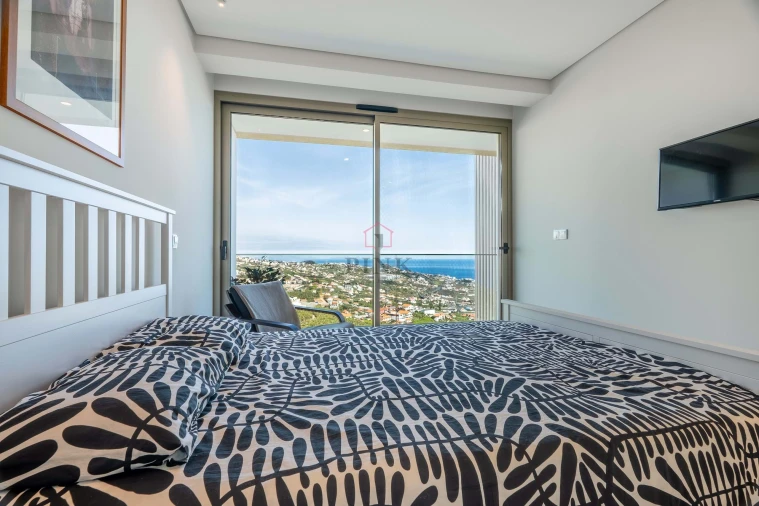 Apartamento T2 para Venda em Estreito de Camara de Lobos Foto 19