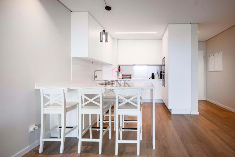 Apartamento T2 para Venda em Estreito de Camara de Lobos Foto 5