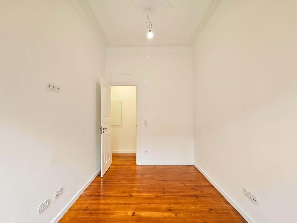 Apartamento T3 para Venda em Penha de França Foto 10