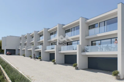 Moradia T3 para Venda em Gondomar (São Cosme), Valbom e Jovim