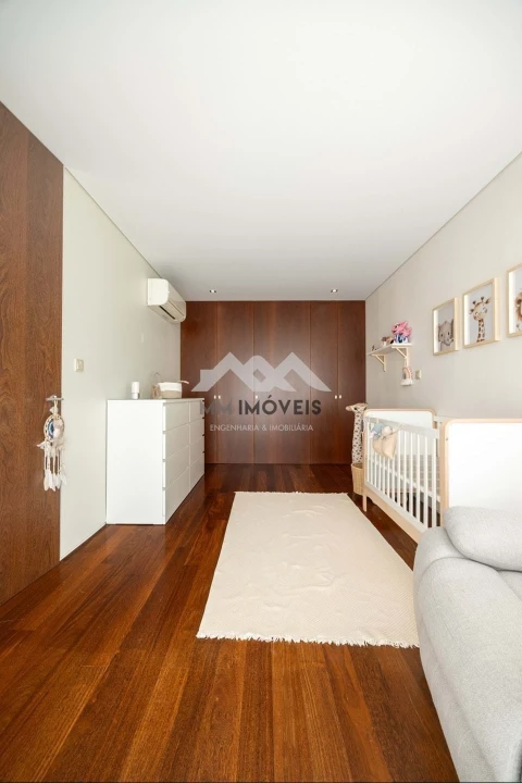 Moradia T4 para Venda em Ermesinde